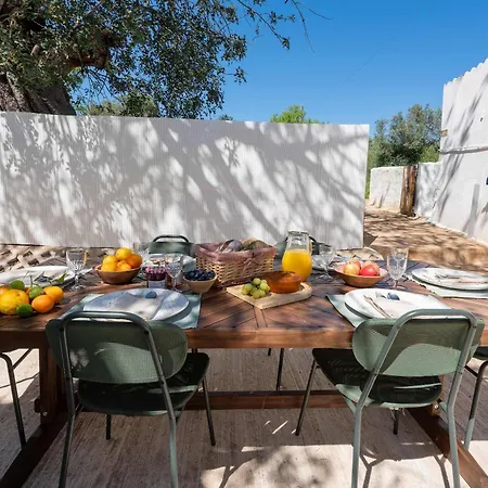 Spacious & Artistic House With Pool By Hostwise Moncarapacho